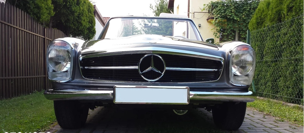 Mercedes-Benz Inny cena 399000 przebieg: 65000, rok produkcji 1963 z Lesko małe 211